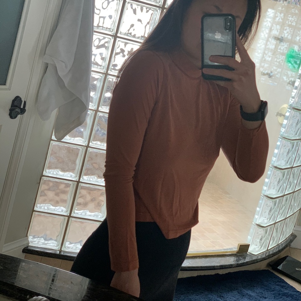 L’academie orange long sleeve crop top
